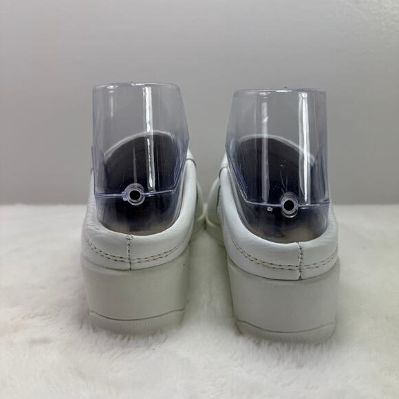 Cobbie cuddlers Womens Traveltime White Leather Wedge Walking Shoes Size 5 - Picture 4 of 10